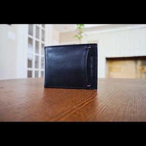 Tommy Hilfiger Black Wallet